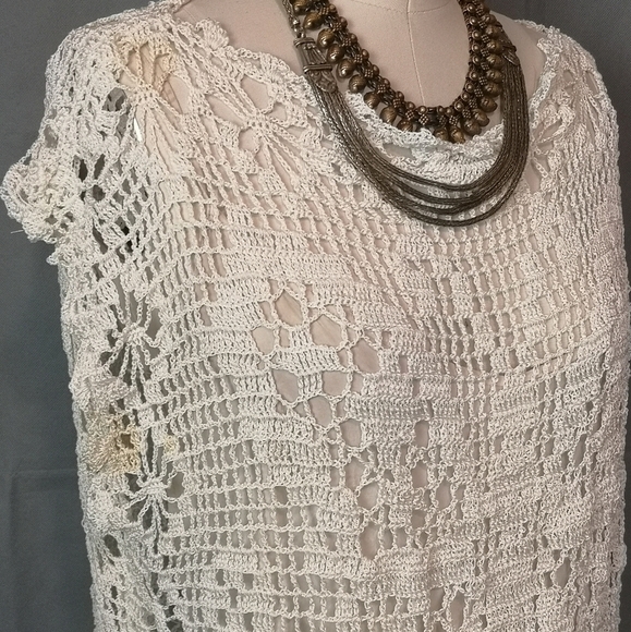 Upcycled Western Heritage Praire Crochet Lace High Low Top ***Host Pick*** - Picture 11 of 12